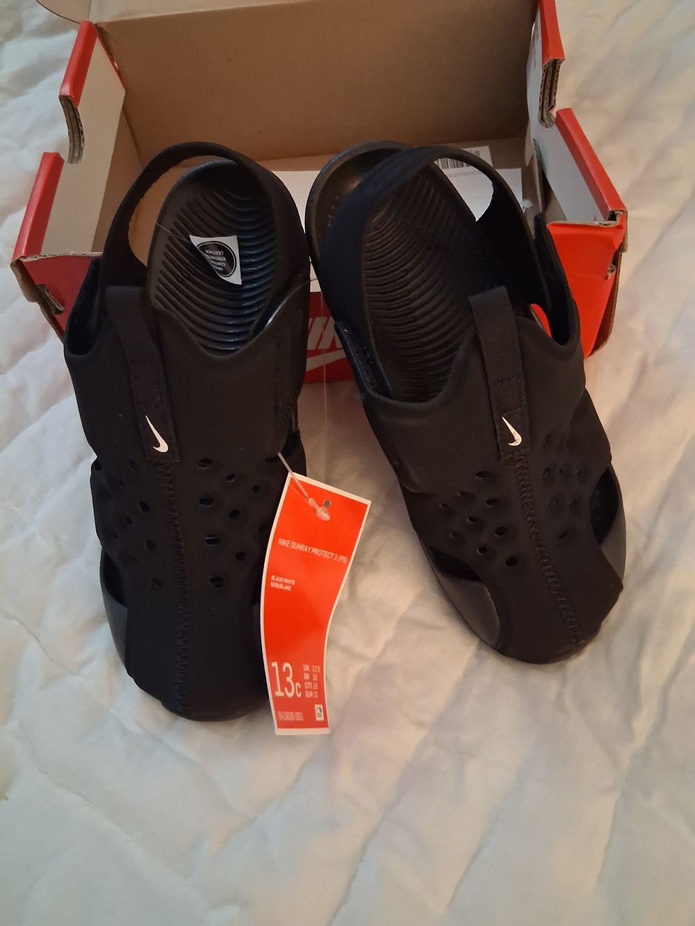 Nike Boy’s Black Sunray Protect Sandals